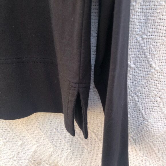 L.L. Bean Soft Cardigan Black Petite - Picture 6 of 9